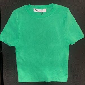 Zara - Green Crop Top
